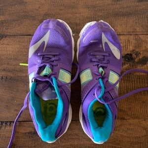 Brooks pure flow 4 size 10